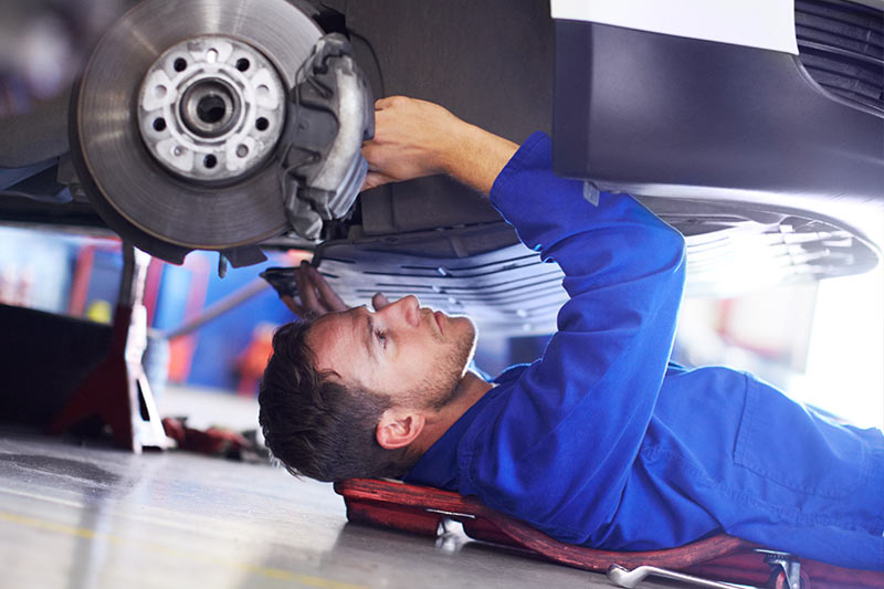 Signs Your Brakes Need Service - Toronto, ON