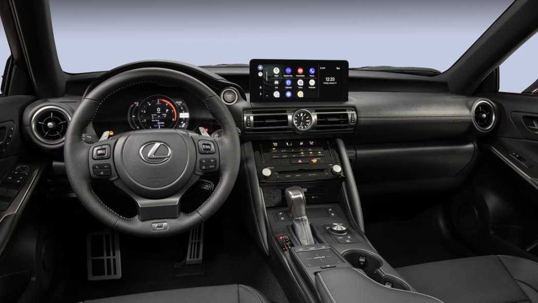 Lexus IS 500 Interior