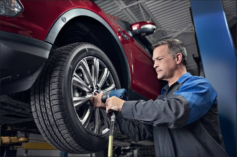 Servicing Wheels and Tires | AM Ford | Trail, BC